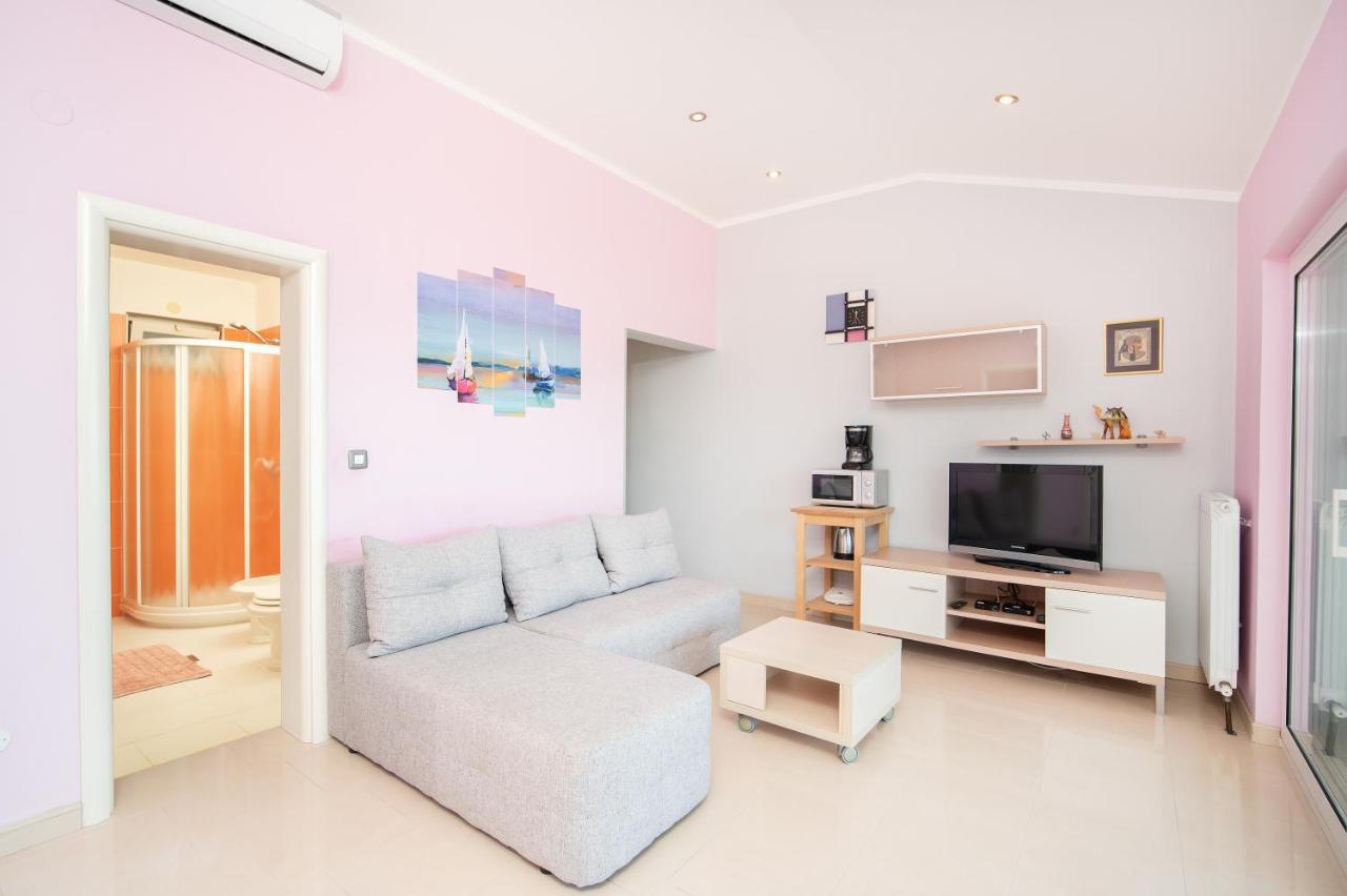 Apartments Oriana Rabac Dış mekan fotoğraf